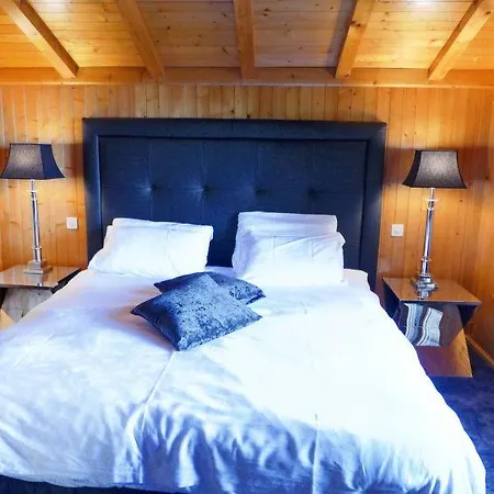 Villars-sur-ollon Sleeps 8 Wifi